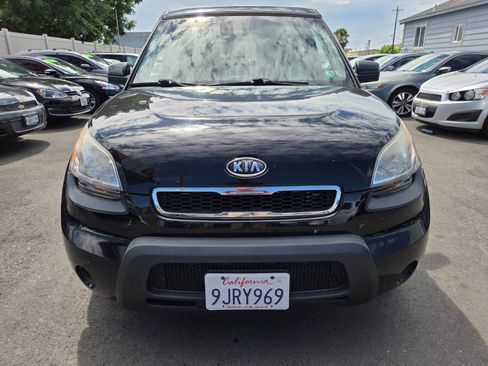 Used 2011 Kia Soul + w/ Audio Pkg FWD image 6