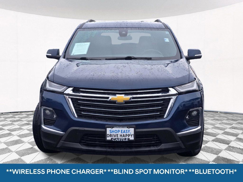Used 2023 Chevrolet Traverse LT FWD image 4