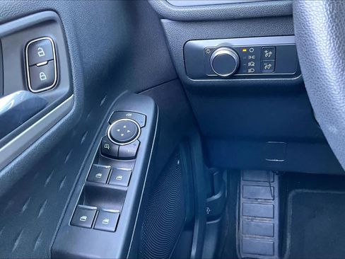 Used 2020 Ford Escape SE FWD image 32