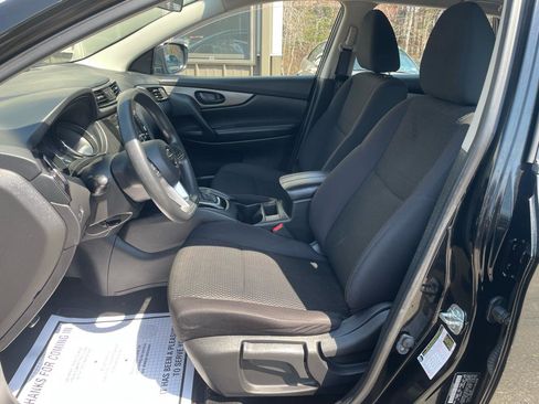 Used 2019 Nissan Rogue Sport S w/ Appearance Package image 11