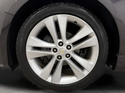 Used 2015 Chevrolet Cruze LTZ w/ Sun, Sound and Sport Package image 18