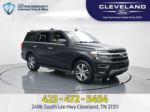 Used 2024 Ford Expedition Limited image 1