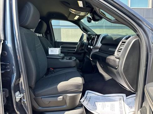 Used 2025 RAM 2500 Big Horn AWD/4WD image 10