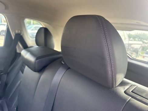 Used 2015 Nissan Rogue SL AWD/4WD image 7