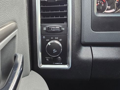 Used 2019 RAM 1500 Big Horn AWD/4WD image 21