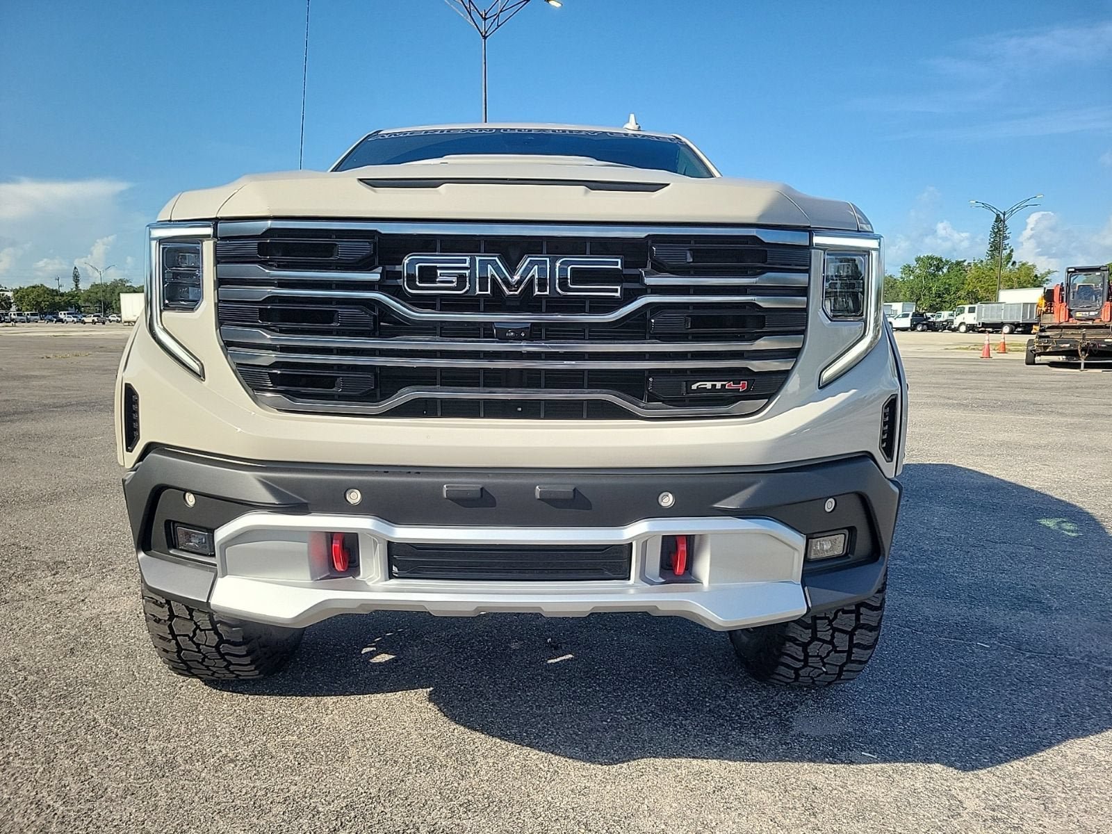 New 2026 GMC Sierra 1500 AT4 w/ Technology Package AWD/4WD image 3
