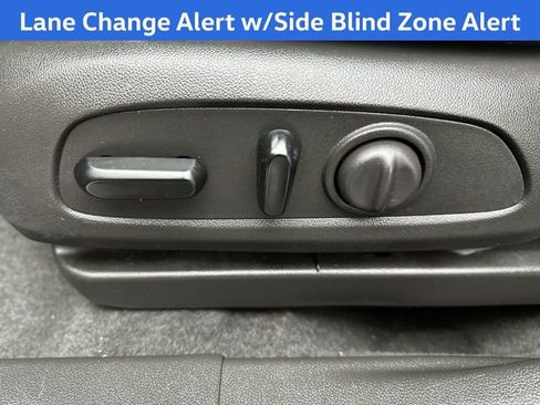 Used 2024 Buick Envista Sport Touring w/ Convenience I Package FWD image 14
