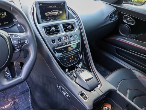 Used 2019 Aston Martin DBS Superleggera RWD image 31