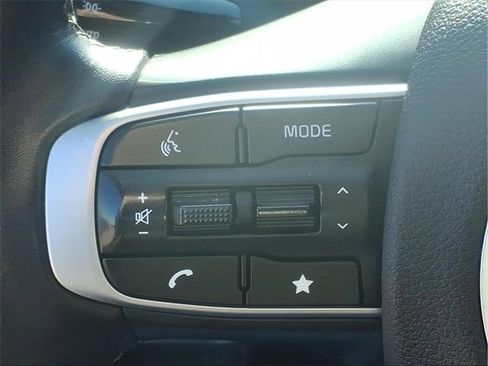 Used 2023 Kia Sportage EX image 18