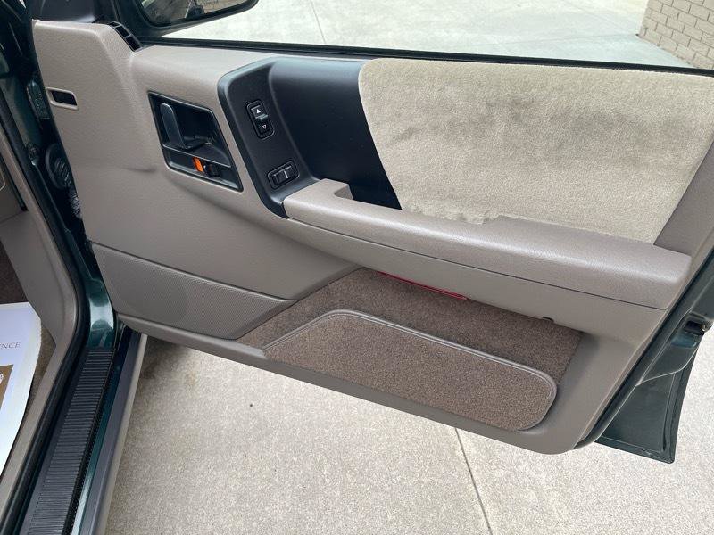 Used 1994 Jeep Grand Cherokee Laredo AWD/4WD image 45