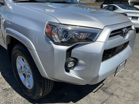 Used 2021 Toyota 4Runner SR5 RWD image 80