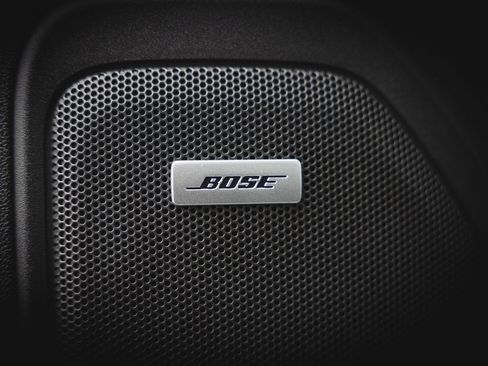 Used 2021 Chevrolet Silverado 1500 LT Trail Boss w/ Convenience Package II image 21