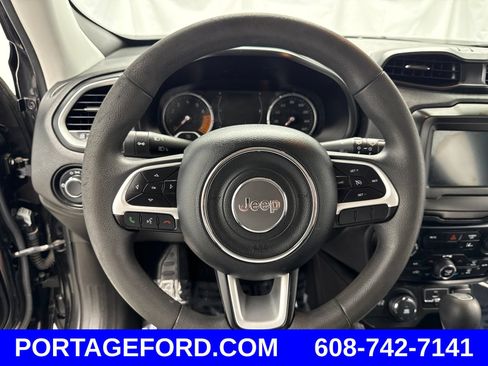 Used 2021 Jeep Renegade Sport w/ Sport Appearance Group AWD/4WD image 14