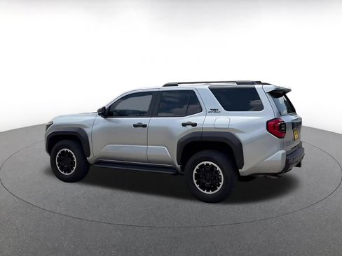 Used 2025 Toyota 4Runner TRD Off-Road AWD/4WD image 10