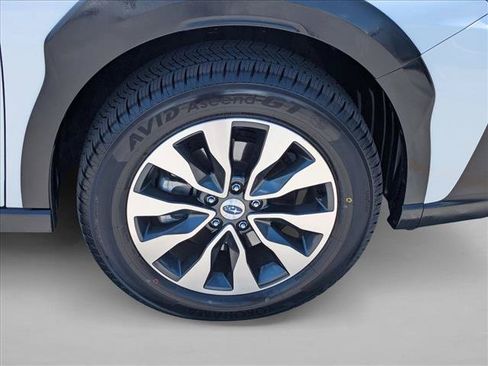 Used 2023 Subaru Outback Limited AWD/4WD image 25