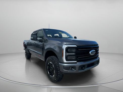 New 2026 Ford F250 Platinum w/ Tremor Off-Road Package image 3