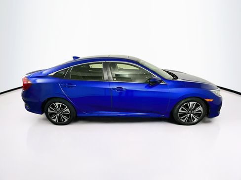 Used 2018 Honda Civic EX-L image 10