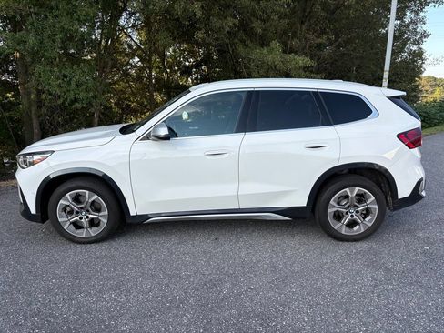 Used 2023 BMW X1 xDrive28i w/ Convenience Package AWD/4WD image 7