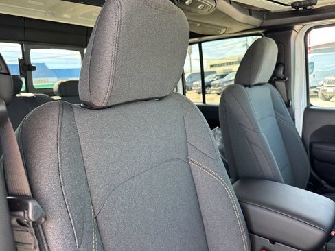 New 2026 Jeep Gladiator Sport AWD/4WD image 13