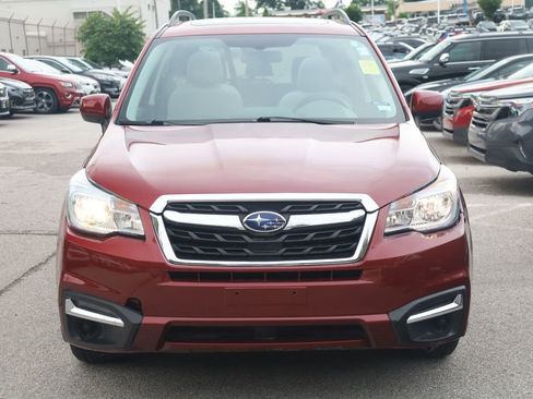 Used 2017 Subaru Forester 2.5i Premium w/ All-Weather Package AWD/4WD image 4