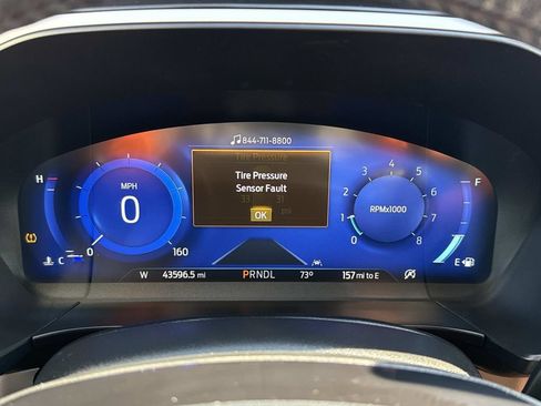 Used 2021 Ford Escape SEL w/ Technology Package AWD/4WD image 24