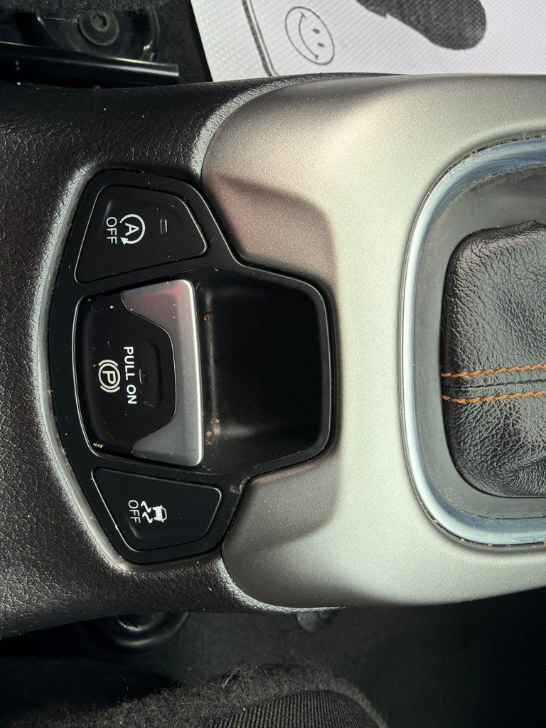 Used 2021 Jeep Compass Latitude w/ Convenience Group AWD/4WD image 42