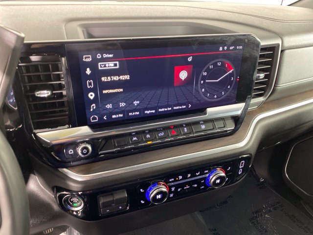 Used 2026 GMC Sierra 1500 SLT AWD/4WD image 30