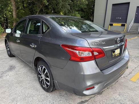 Used 2019 Nissan Sentra S FWD image 10
