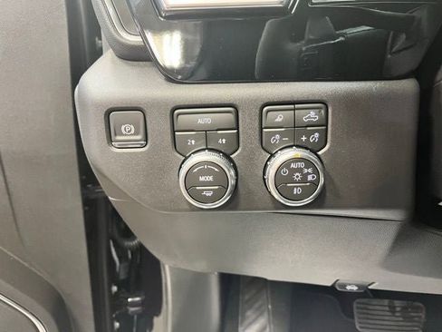 New 2026 GMC Sierra 1500 SLT w/ SLT Premium Package image 7