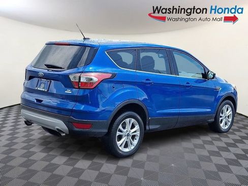 Used 2017 Ford Escape SE FWD image 6