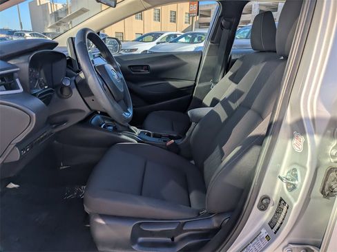 Used 2023 Toyota Corolla LE image 25