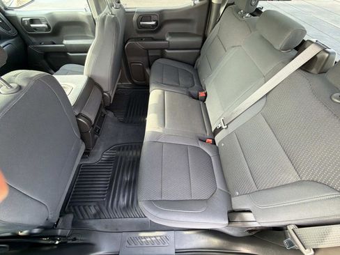 Certified 2019 Chevrolet Silverado 1500 Custom Trail Boss w/ Custom Convenience Package image 4