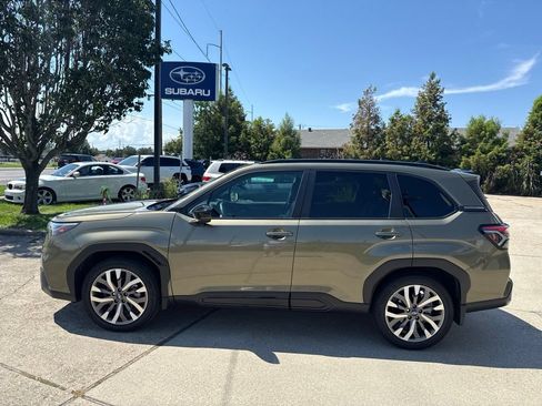 Used 2026 Subaru Forester Touring AWD/4WD image 5
