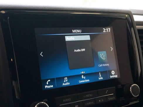 Used 2024 Nissan Frontier SV w/ SV Convenience Package RWD image 23