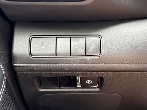 Used 2023 Hyundai Santa Fe Calligraphy image 21