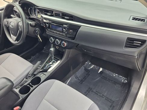 Used 2014 Toyota Corolla L FWD image 17