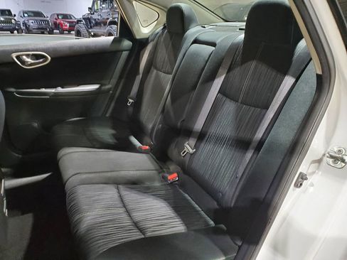 Used 2018 Nissan Sentra SV FWD image 21