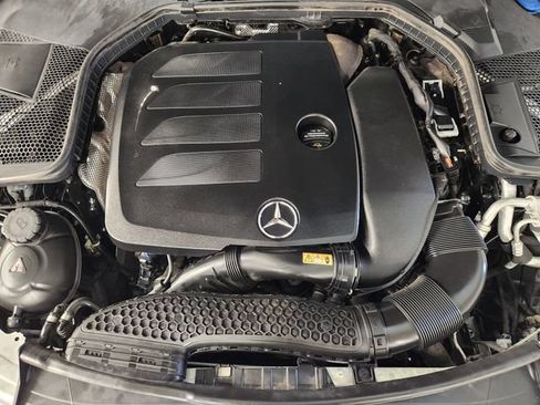 Used 2021 Mercedes-Benz C 300 Sedan image 33