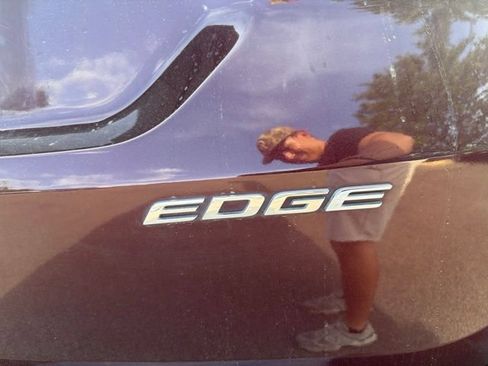 Certified 2018 Ford Edge SEL w/ Equipment Group 201A AWD/4WD image 13