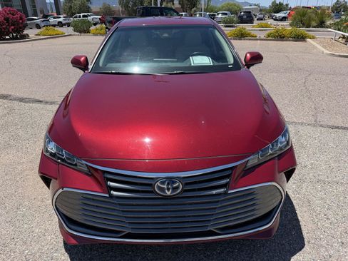 Used 2019 Toyota Avalon XLE w/ Carpet Mat Package FWD image 8