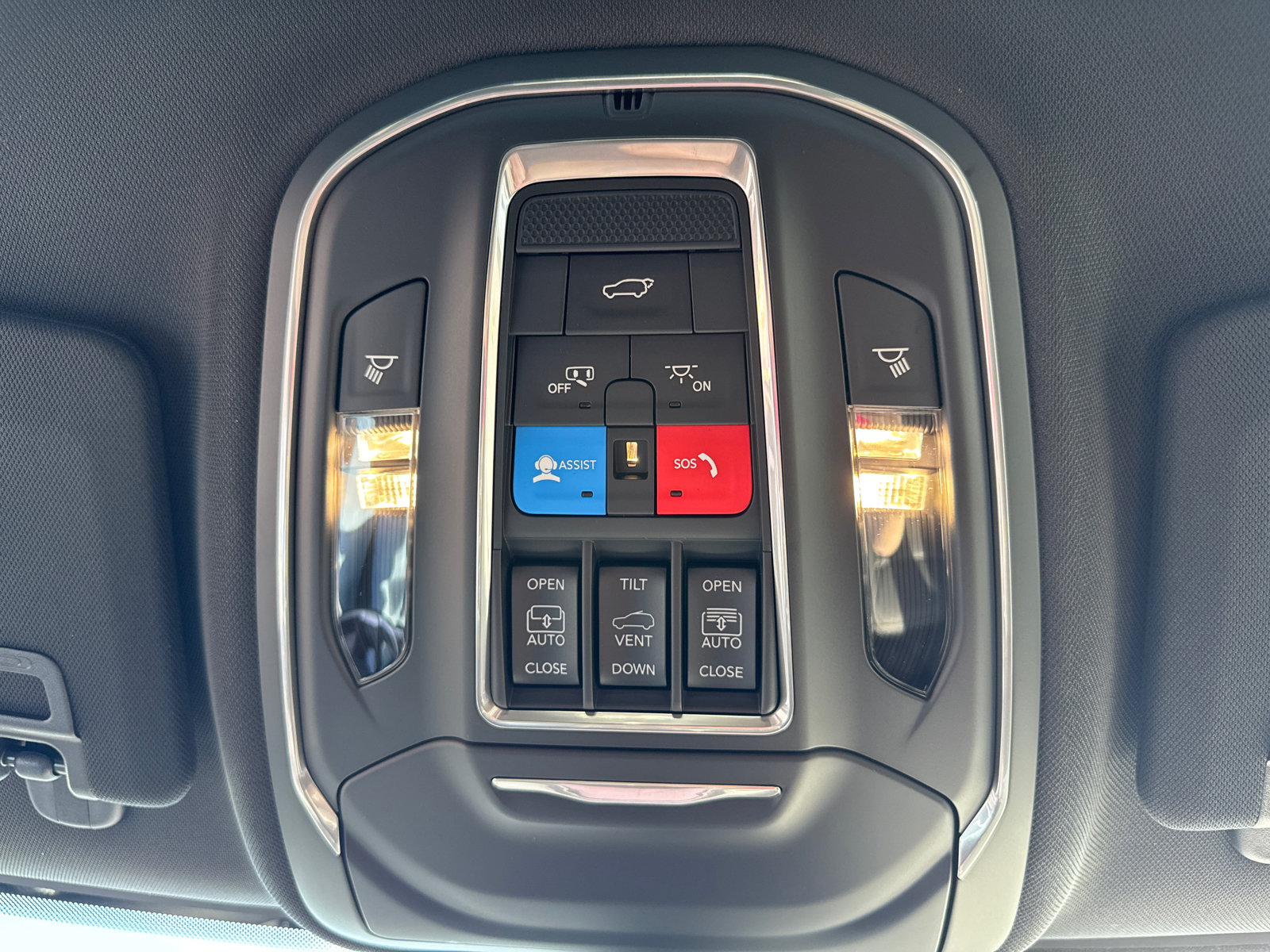 New 2026 Jeep Grand Cherokee Limited AWD/4WD image 11