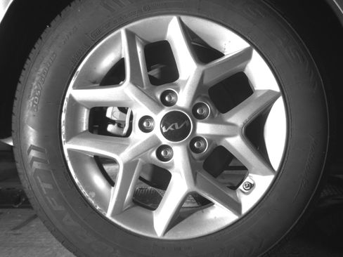 Used 2025 Kia Soul LX w/ LX Technology Package FWD image 15