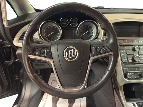 Used 2014 Buick Verano FWD image 17