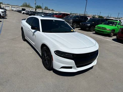 Used 2021 Dodge Charger SXT w/ Blacktop Package AWD/4WD image 27