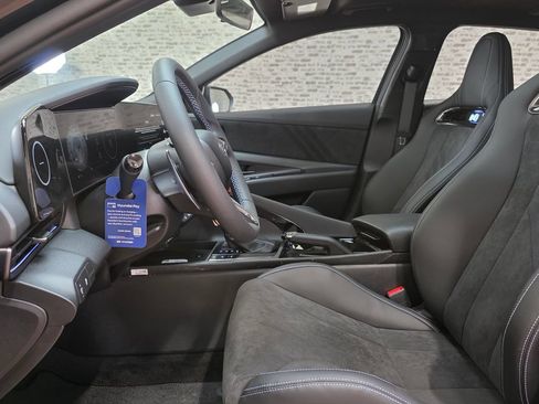 New 2026 Hyundai Elantra N FWD image 22
