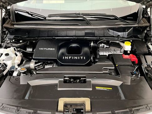 Certified 2025 INFINITI QX60 Pure image 11