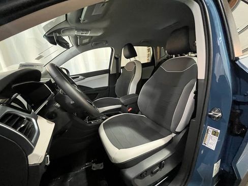 New 2026 Volkswagen Taos SE AWD/4WD image 10