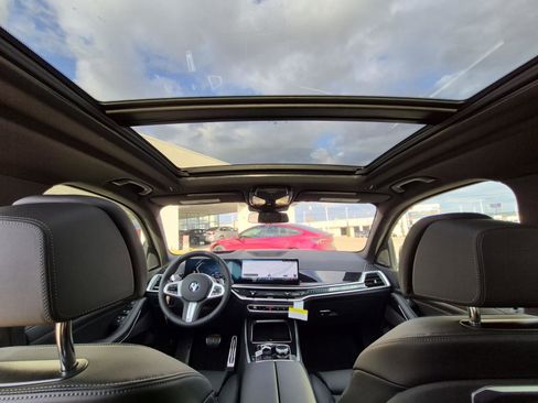 New 2026 BMW X5 xDrive40i w/ M Sport Package image 35