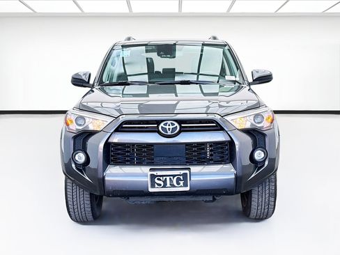 Used 2023 Toyota 4Runner SR5 image 2