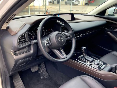 Used 2022 MAZDA CX-30 AWD 2.5 S w/ Premium Package image 17